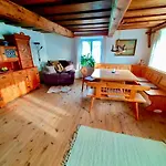 Boehmerwald Fun 度假居 *